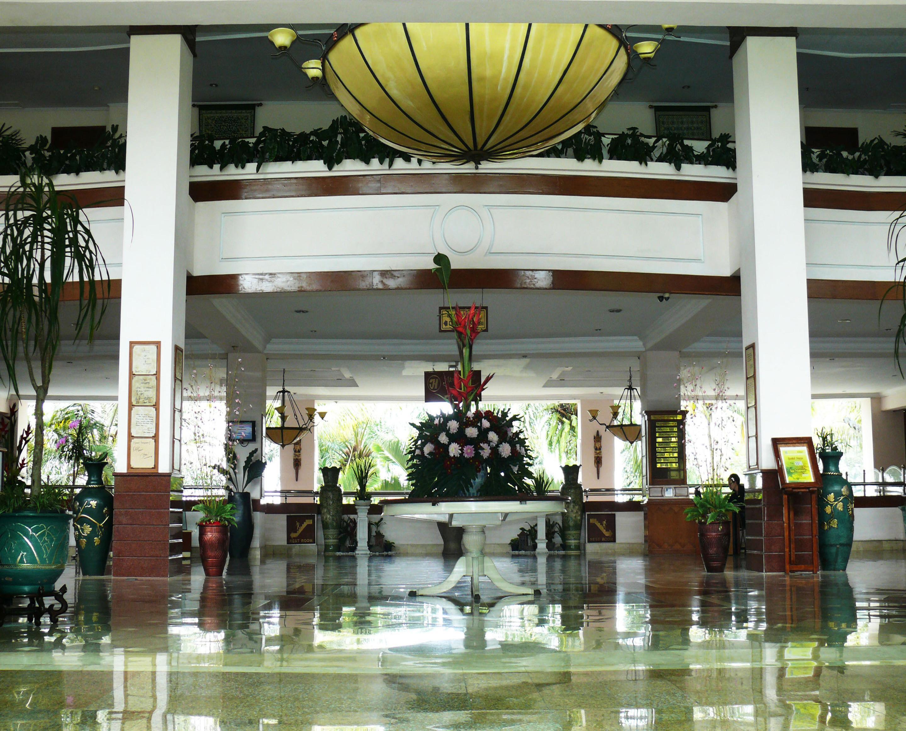 The Jayakarta Suites Bandung Esterno foto